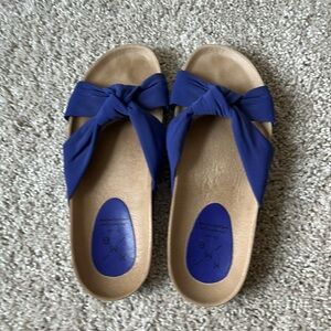 KMB women’s sandals